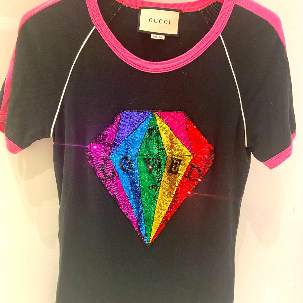 Gucci sequin embroidered loved tshirt